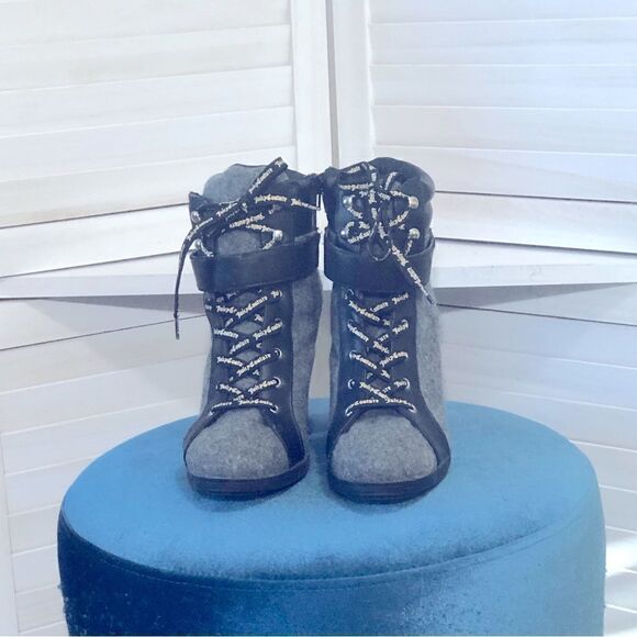 Juicy Couture Gray Wool Vegan Leather Boots 8.5 - Picture 4 of 11